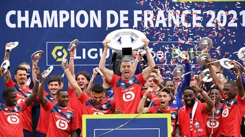 Ligue 1 cũng có cơ chế lên và xuống hạng 